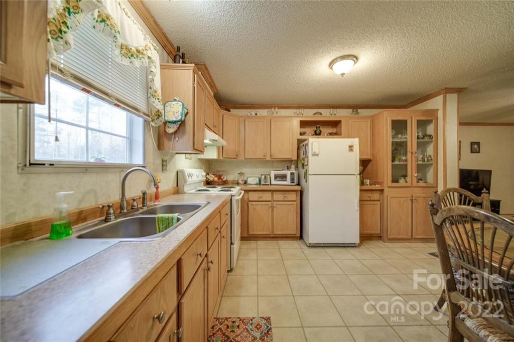 158 Smith Valley Road Sharon, SC 29742 - Photo 7 of 41