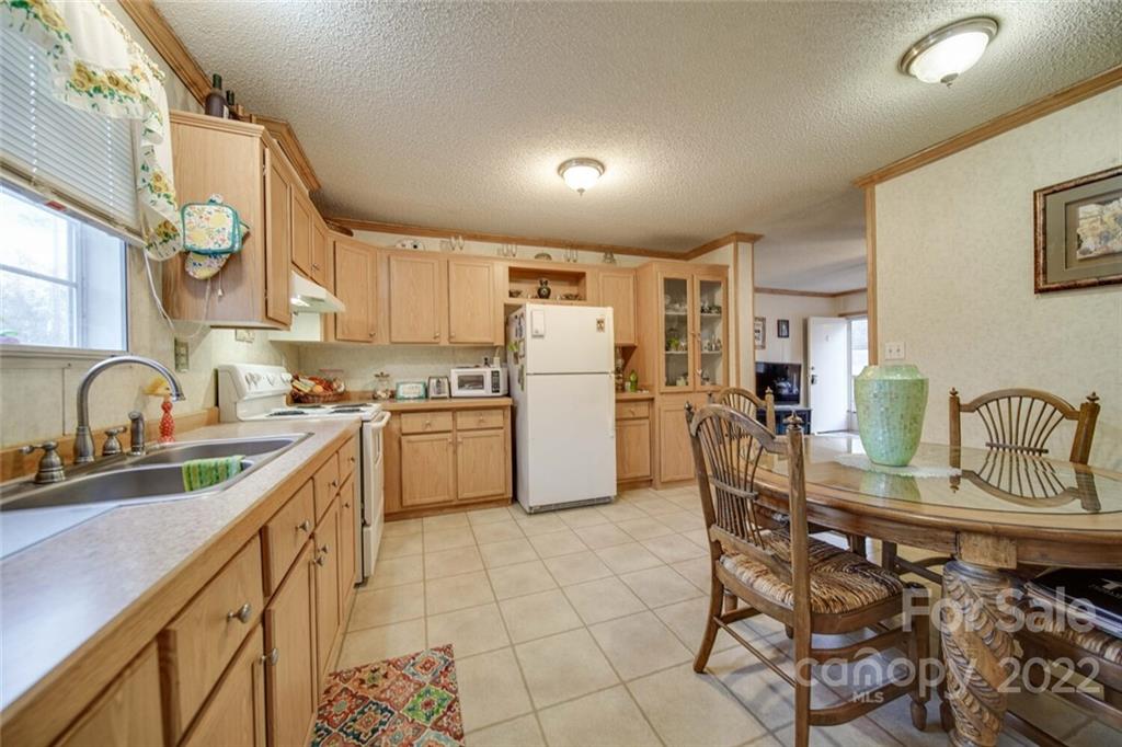 158 Smith Valley Road Sharon, SC 29742 - Photo 8 of 41