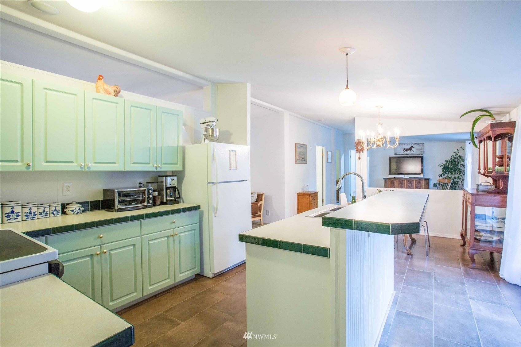 7379 Valley View Road Ferndale, WA 98248 - Photo 15 of 33
