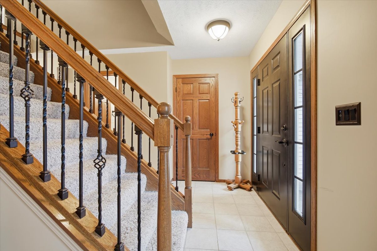 1209 Hanson Drive Normal, IL 61761 - Photo 16 of 41