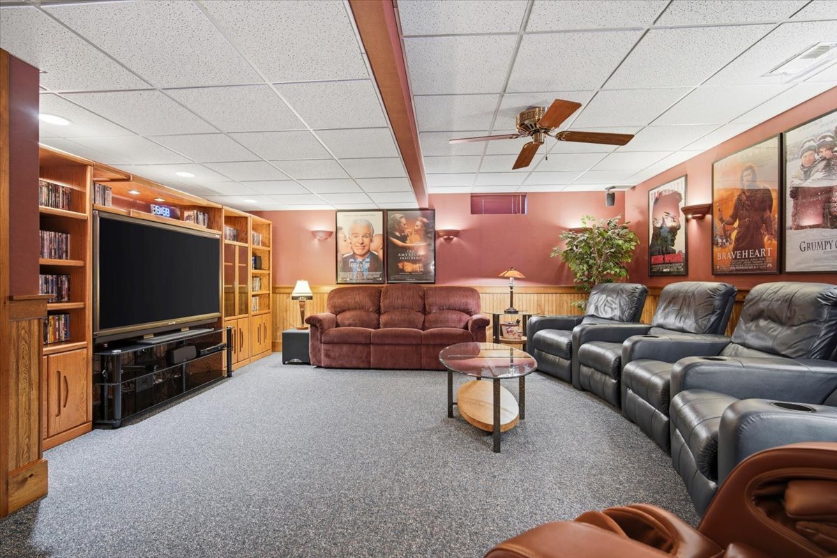 1209 Hanson Drive Normal, IL 61761 - Photo 27 of 41