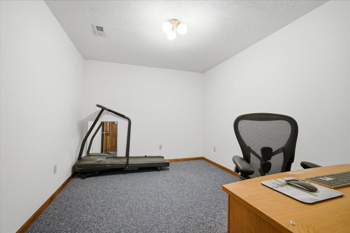 1209 Hanson Drive Normal, IL 61761 - Photo 36 of 41