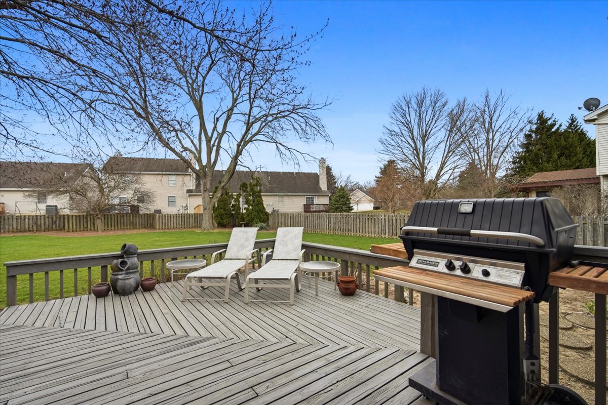 1209 Hanson Drive Normal, IL 61761 - Photo 38 of 41