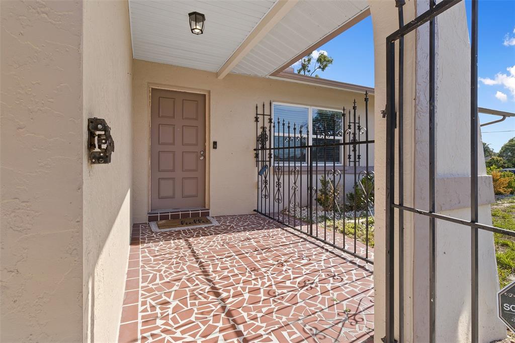 2353 Bishop Road Spring Hill, FL 34608 - Photo 6 of 46