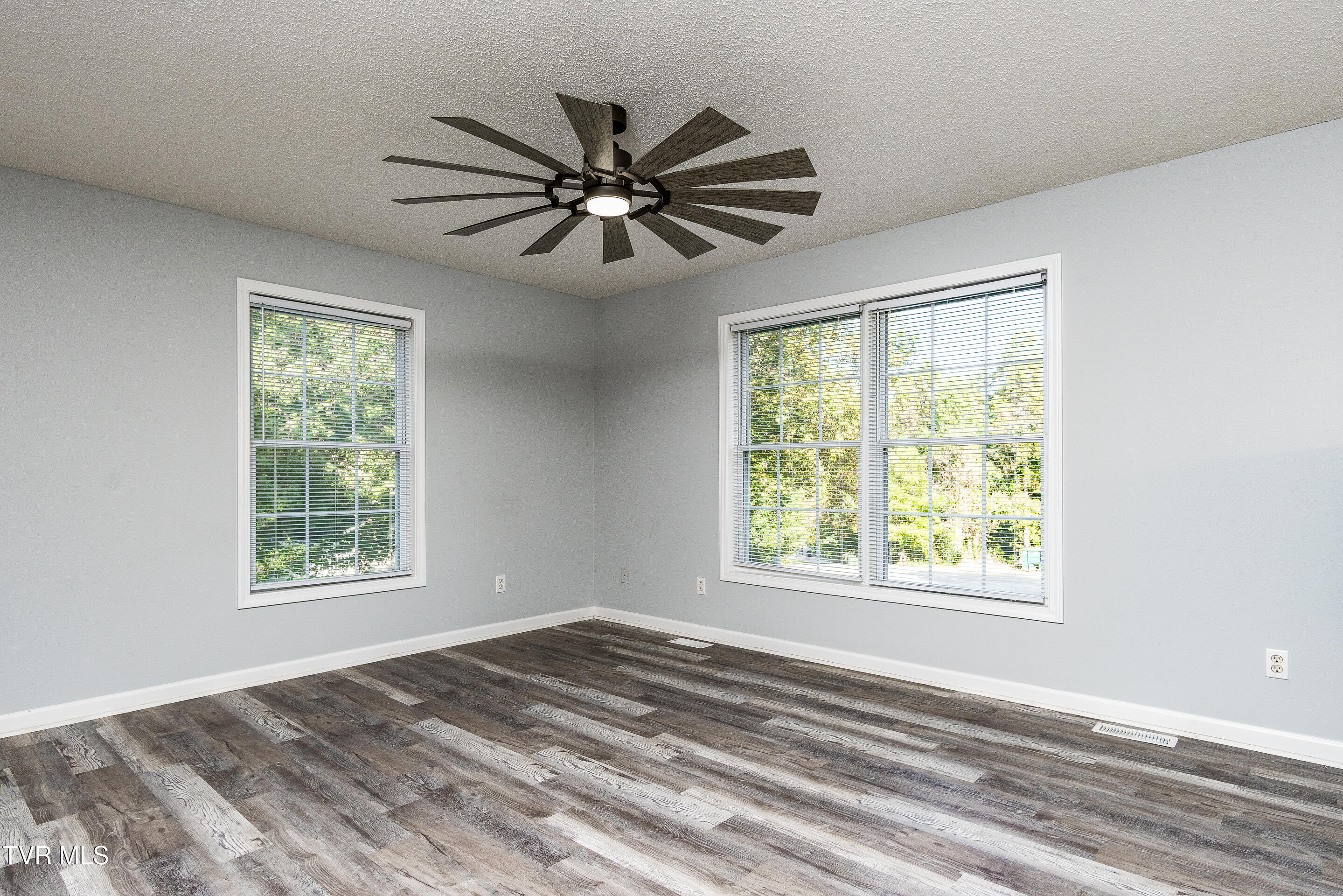 164 Cochran Road Jonesborough, TN 37659 - Photo 5 of 42 interior-2