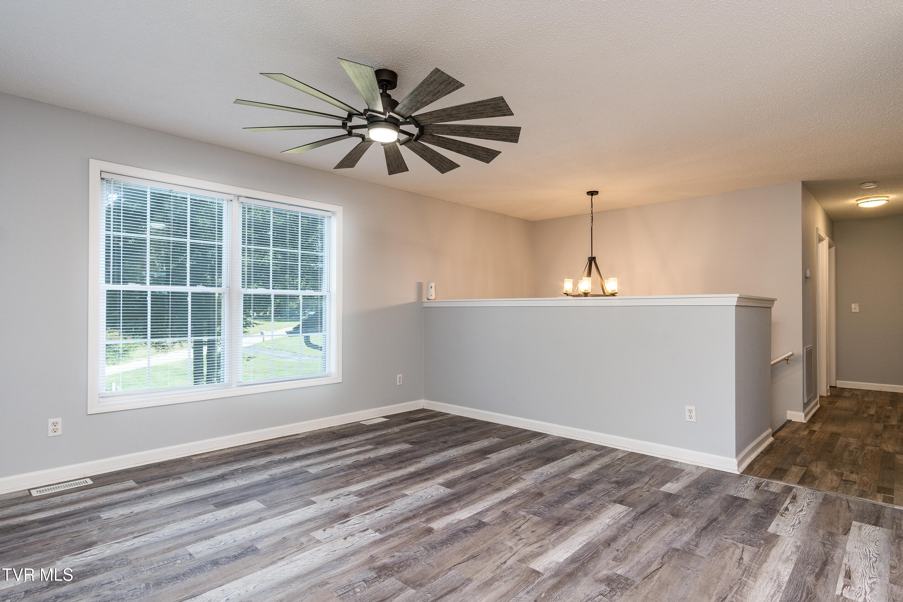 164 Cochran Road Jonesborough, TN 37659 - Photo 6 of 42 interior-3