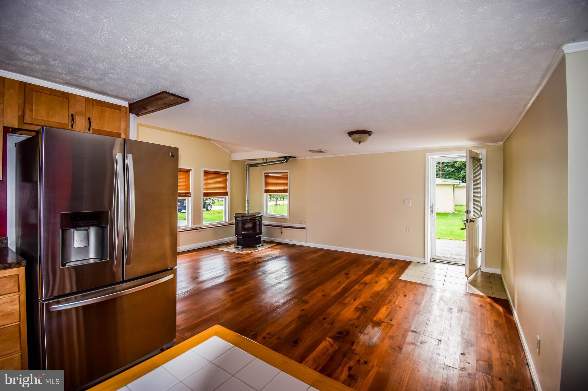 1485 Carpenters Point Road Perryville, MD 21903 - Photo 14 of 29 Living Room