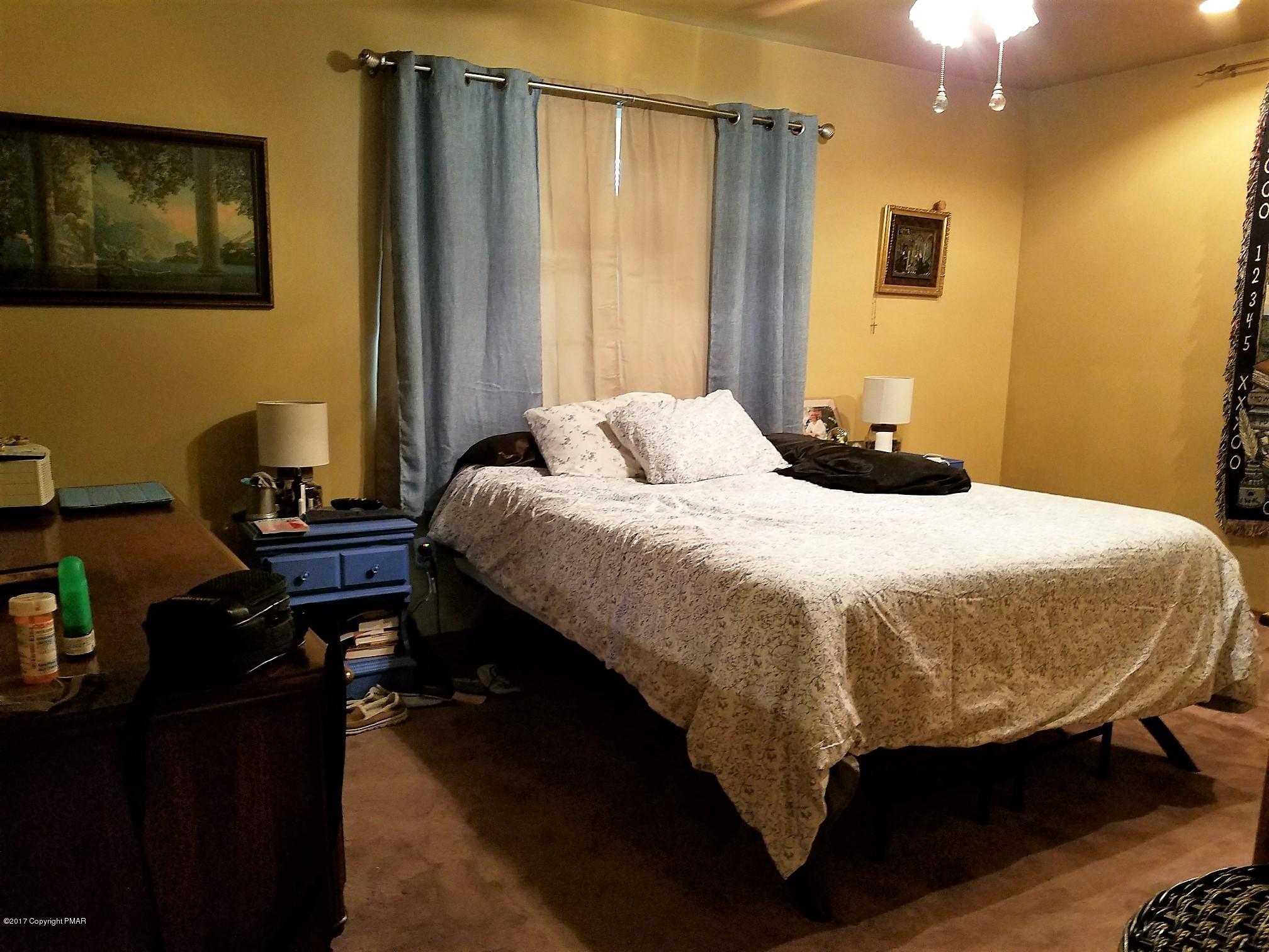 5107 Pine Ridge Road North East Stroudsburg, PA 18302 - Photo 5 of 18 5107 master