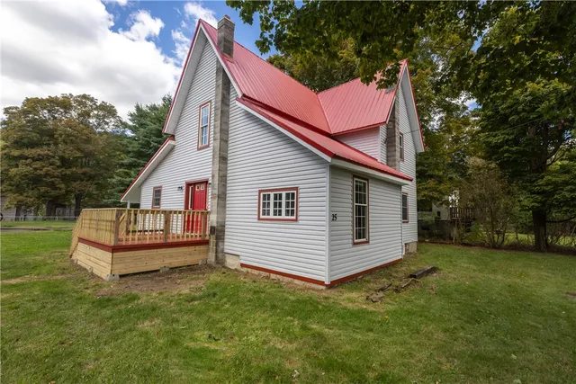 $274,885 | 25 Front Street, Van Etten, NY 14889