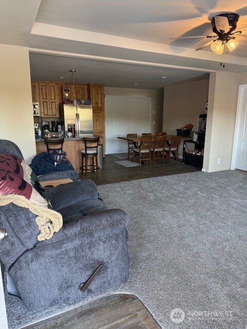 94 Grafton Road Wauconda, WA 98859 - Photo 15 of 37 a living room with furniture and a gym machine