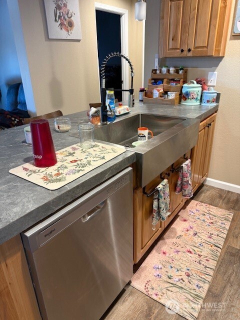 94 Grafton Road Wauconda, WA 98859 - Photo 22 of 37 a kitchen with a stove and cabinets