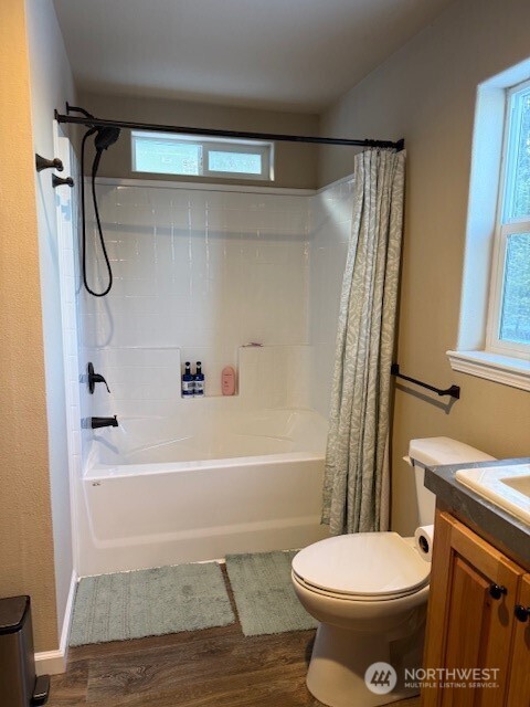 94 Grafton Road Wauconda, WA 98859 - Photo 26 of 37 a bathroom with a sink toilet and shower