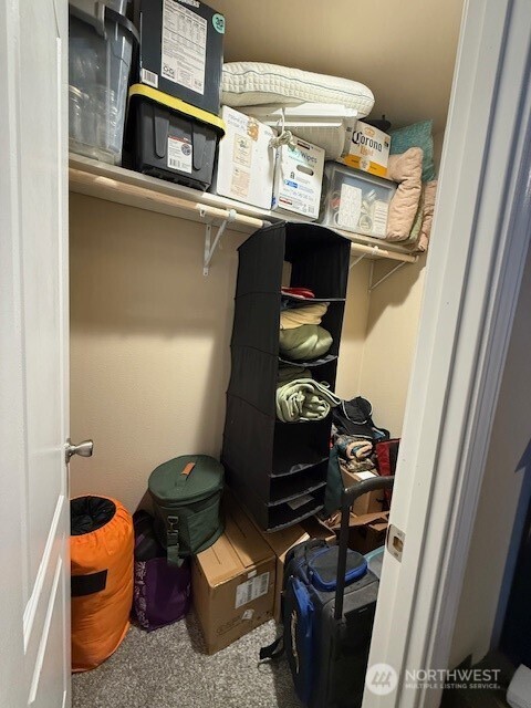 94 Grafton Road Wauconda, WA 98859 - Photo 36 of 37 a living room with furniture and a fireplace