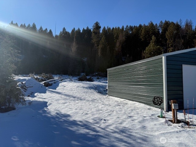 94 Grafton Road Wauconda, WA 98859 - Photo 7 of 37 a view of backyard with green space