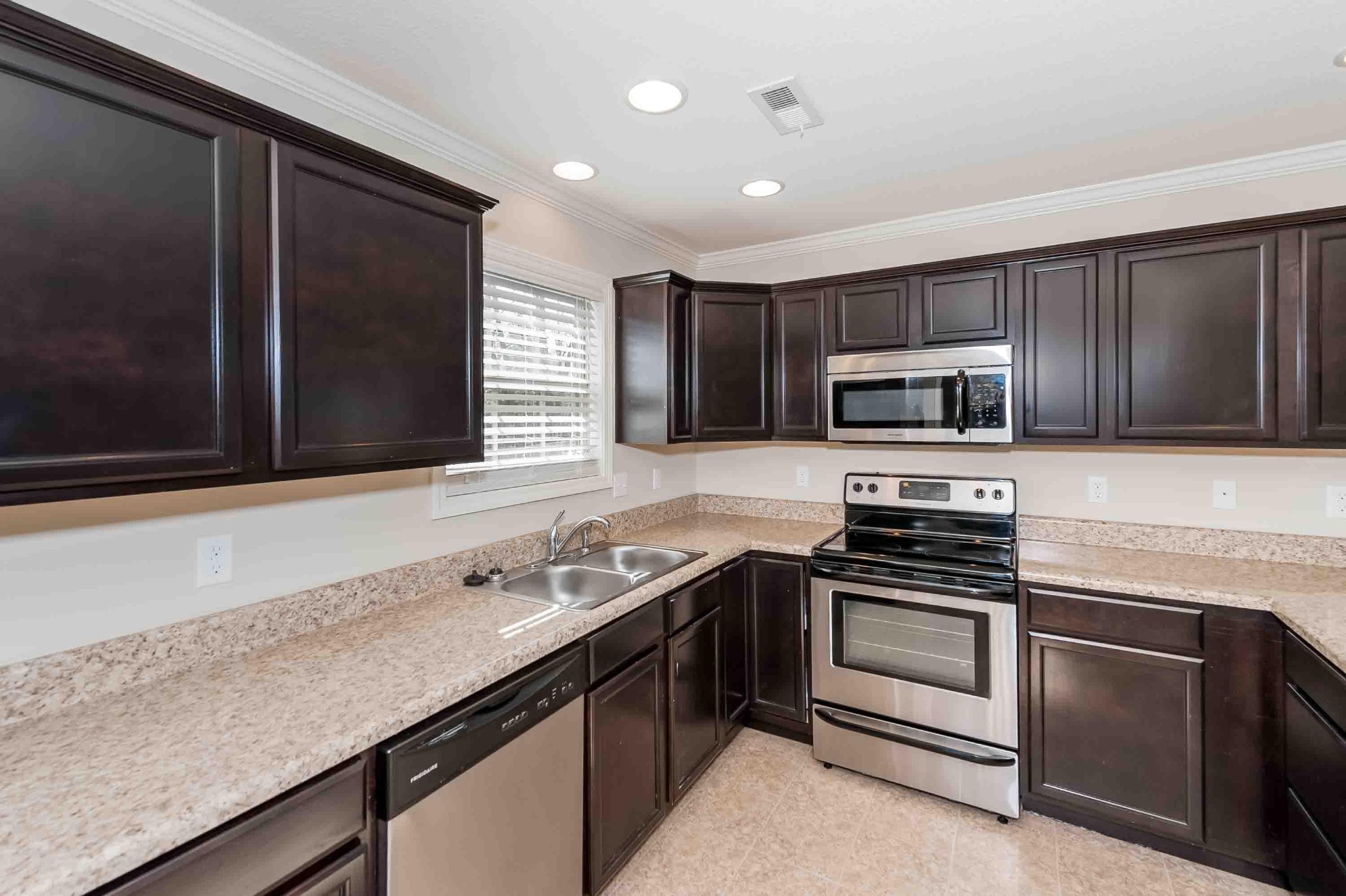 1515 Dempsey Road Knoxville, TN 37932 - Photo 6 of 31 Gallery Image 6