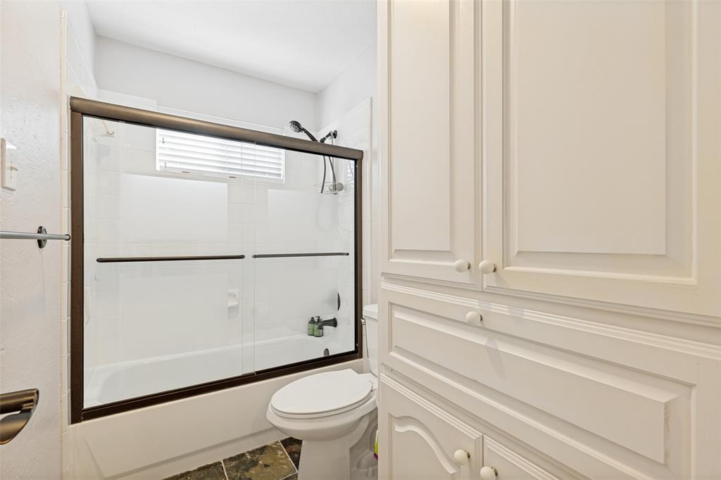 322 Hampton Court Coppell, TX 75019 - Photo 23 of 37
