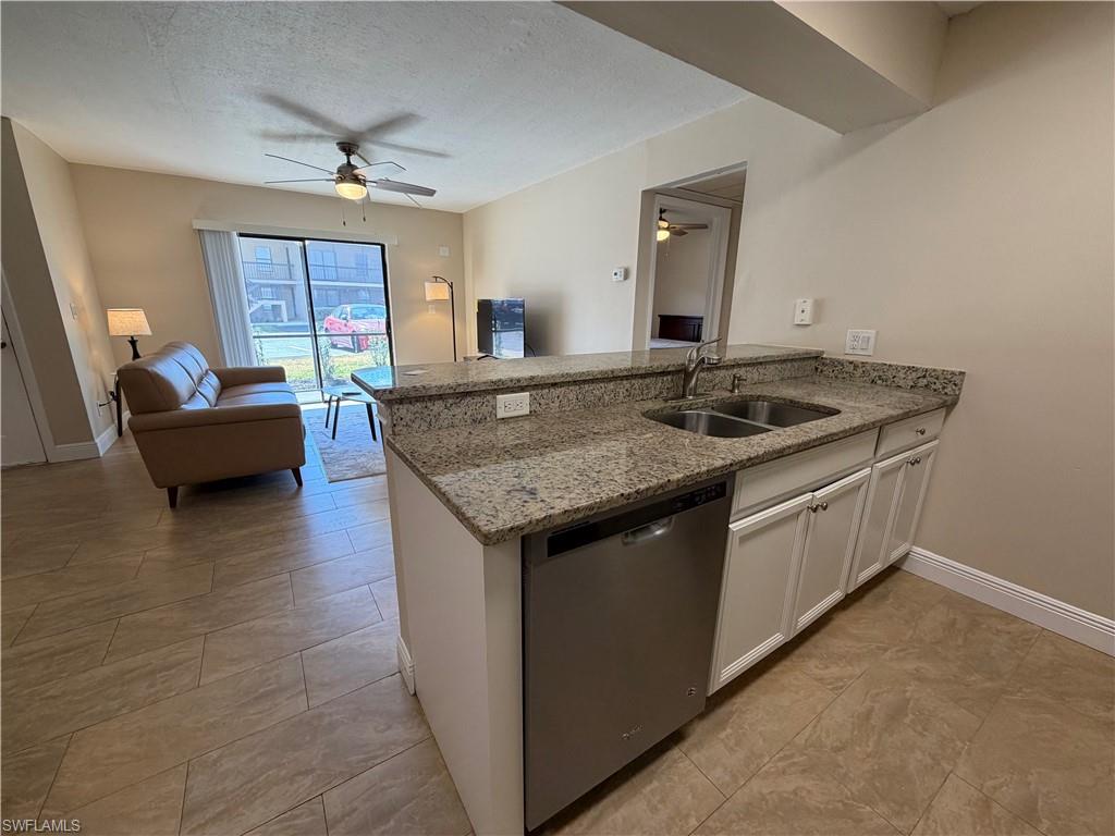 5327 Summerlin Road, Unit 2707 Fort Myers, FL 33919 - Photo 10 of 27