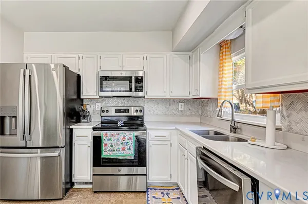 $424,950 | 2317 Crickhollow Court, Henrico, VA 23233