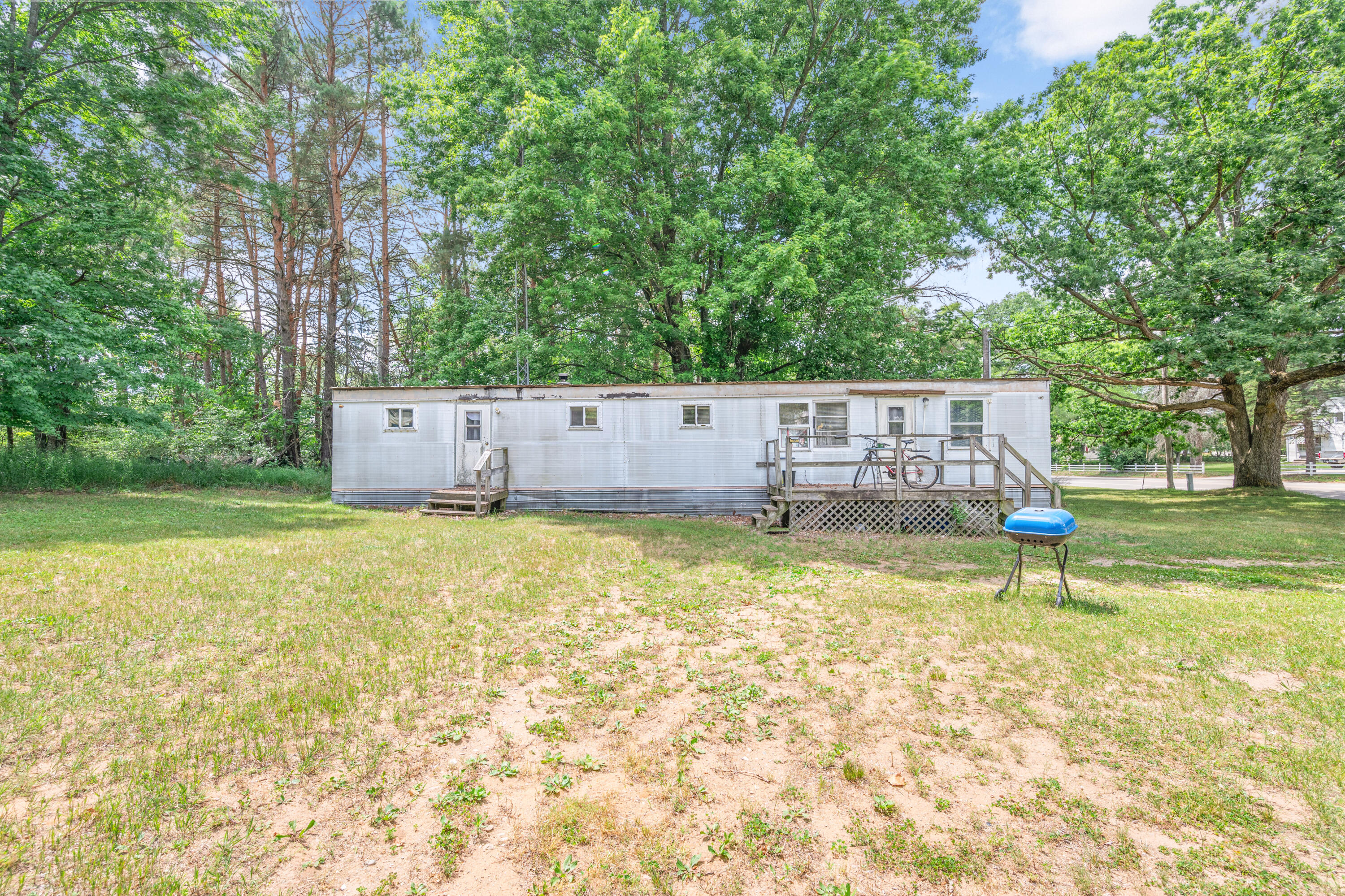 18725 16 Mile Road Big Rapids, MI 49307 - Photo 3 of 8 18725-16MileRd-BR-8