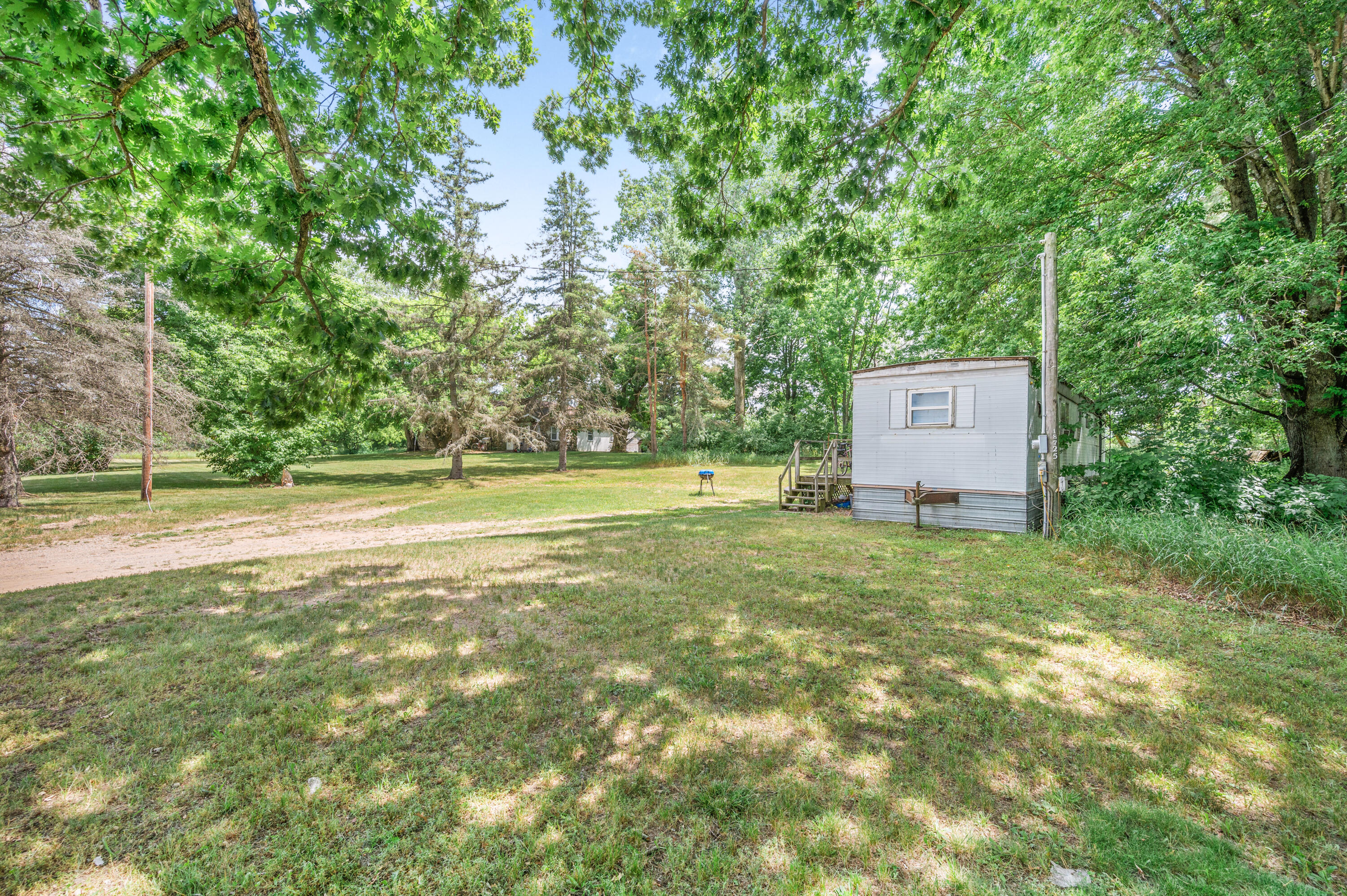 18725 16 Mile Road Big Rapids, MI 49307 - Photo 4 of 8 18725-16MileRd-BR-5