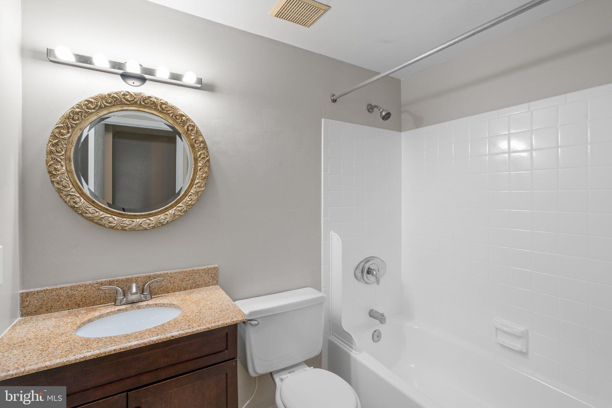 7348 Carved Stone Columbia, MD 21045 - Photo 20 of 55 Shared Hall Bathroom