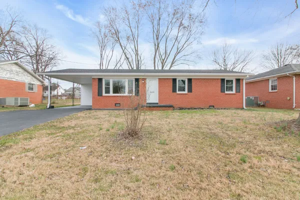 $1,500 | 3610 Gale Lane, Hopkinsville, KY 42240