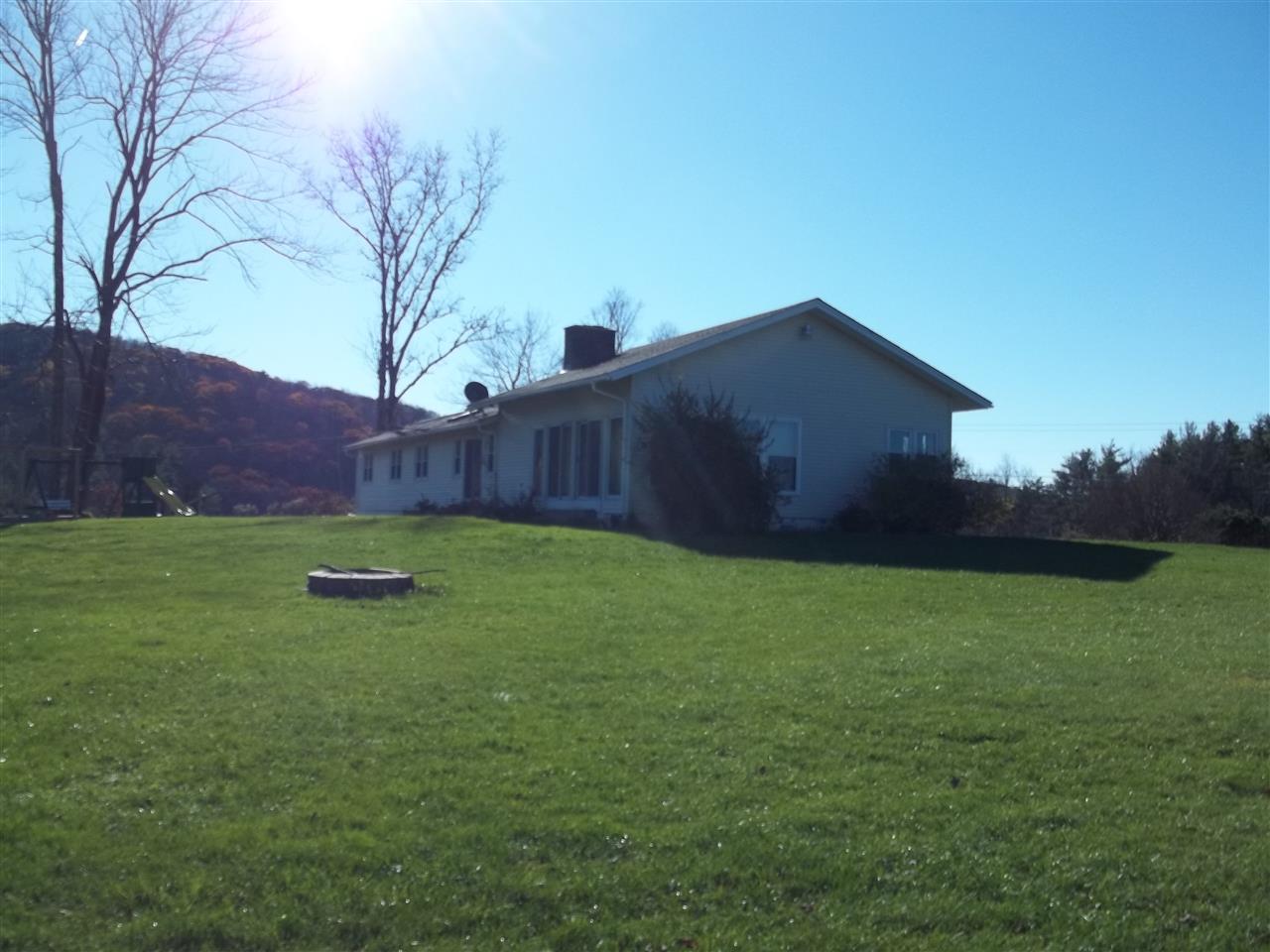 283 Grandpa's Knob Road Castleton, VT 05735 - Photo 3 of 17