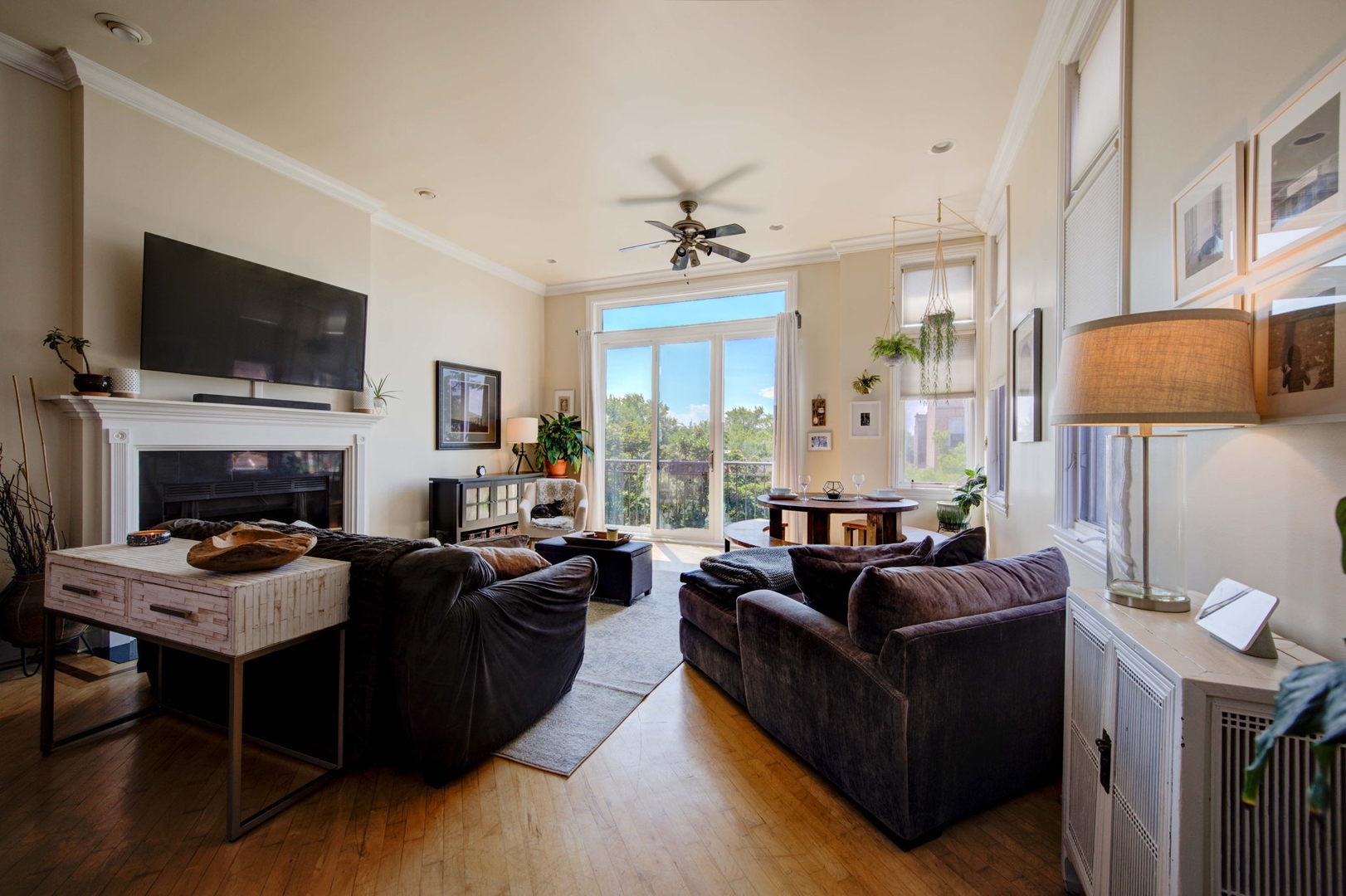 1437 North Artesian Avenue, Unit 3 Chicago, IL 60622 - Photo 3 of 34