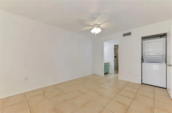 $167,000 | 458 Cerromar Road, Unit 484, Venice, FL 34293
