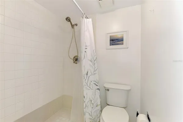 $167,000 | 458 Cerromar Road, Unit 484, Venice, FL 34293