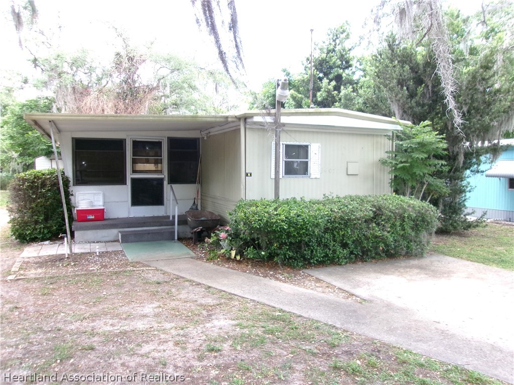 3407 Desoto City Road Sebring, FL 33870 - Photo 1 of 11