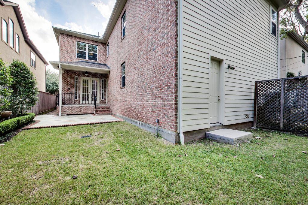 4324 Ione Street Bellaire, TX 77401 - Photo 30 of 32