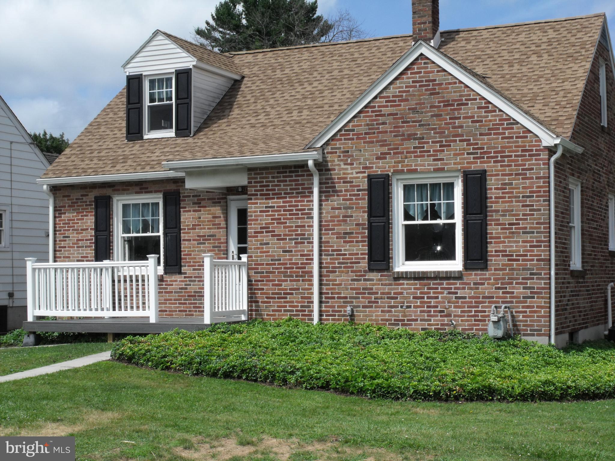 212 Wynwood Road York, PA 17402 - Photo 1 of 33 Gallery Image 1