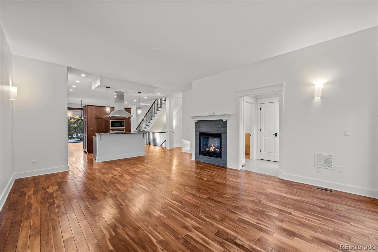 360 Garfield Street Denver, CO 80206 - Photo 12 of 50