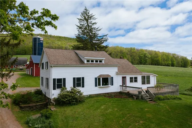 $1,100,000 | 2400 Gladstone Hollow Road, Andes, NY 13731