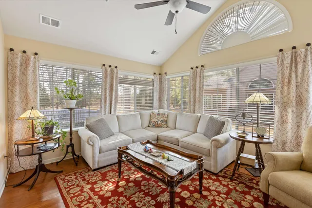 $425,000 | 761 East Stonevillage Drive, Unit 21, Collierville, TN 38017