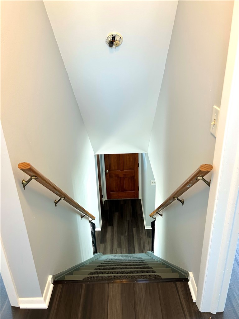 105 Rondelay Drive Cheektowaga, NY 14227 - Photo 22 of 34 FRONT STAIRCASE