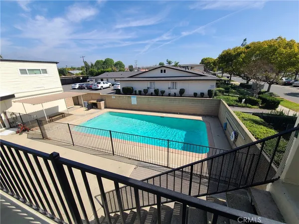 $1,595 | 1248 West Stoneridge Court, Ontario, CA 91762