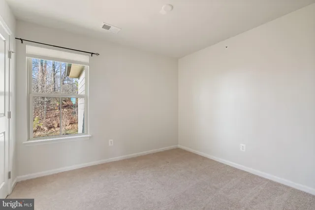 $815,000 | 2044 Scarlet Pine Road, Dumfries, VA 22026