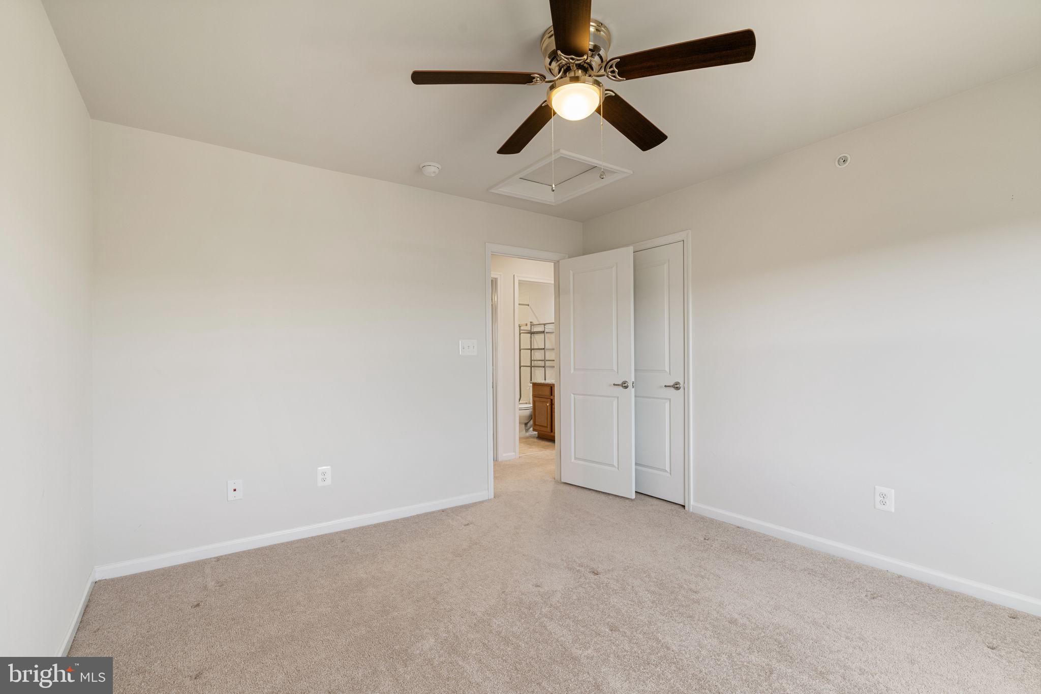 2044 Scarlet Pine Road Dumfries, VA 22026 - Photo 35 of 85