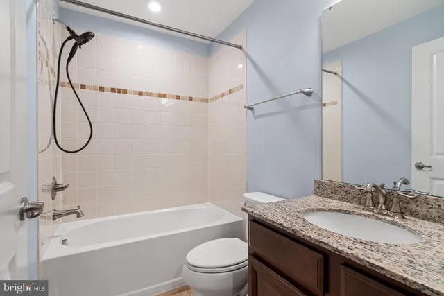 $815,000 | 2044 Scarlet Pine Road, Dumfries, VA 22026