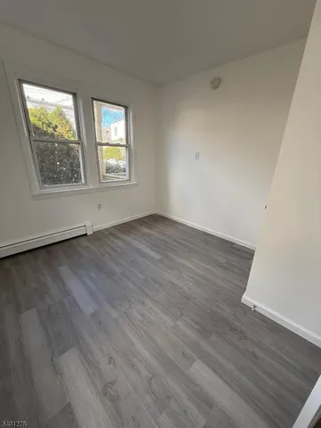 $2,300 | 297 Ohio Street, Union, NJ 07083