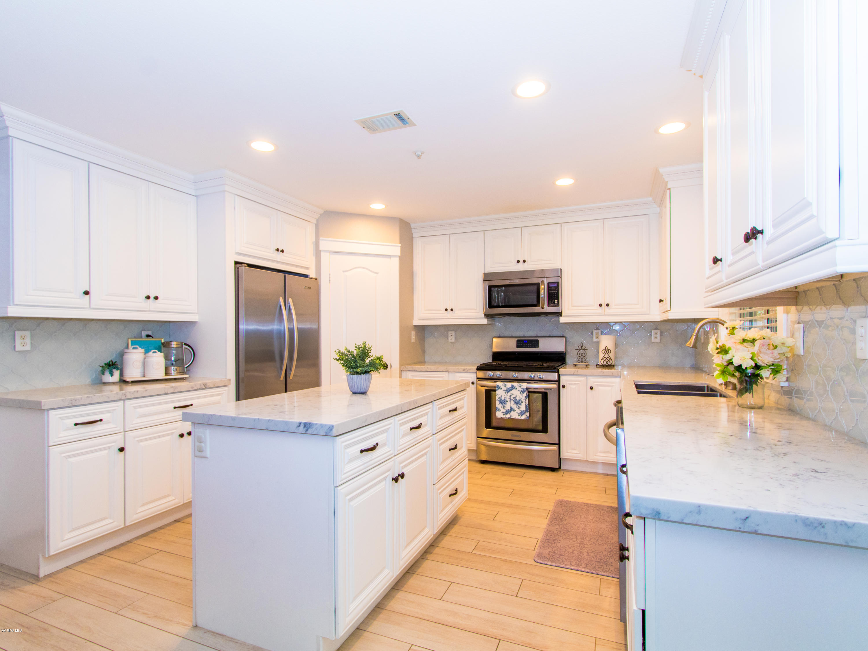 761 Galerita Street Oxnard, CA 93030 - Photo 22 of 35 IMG_5829-4