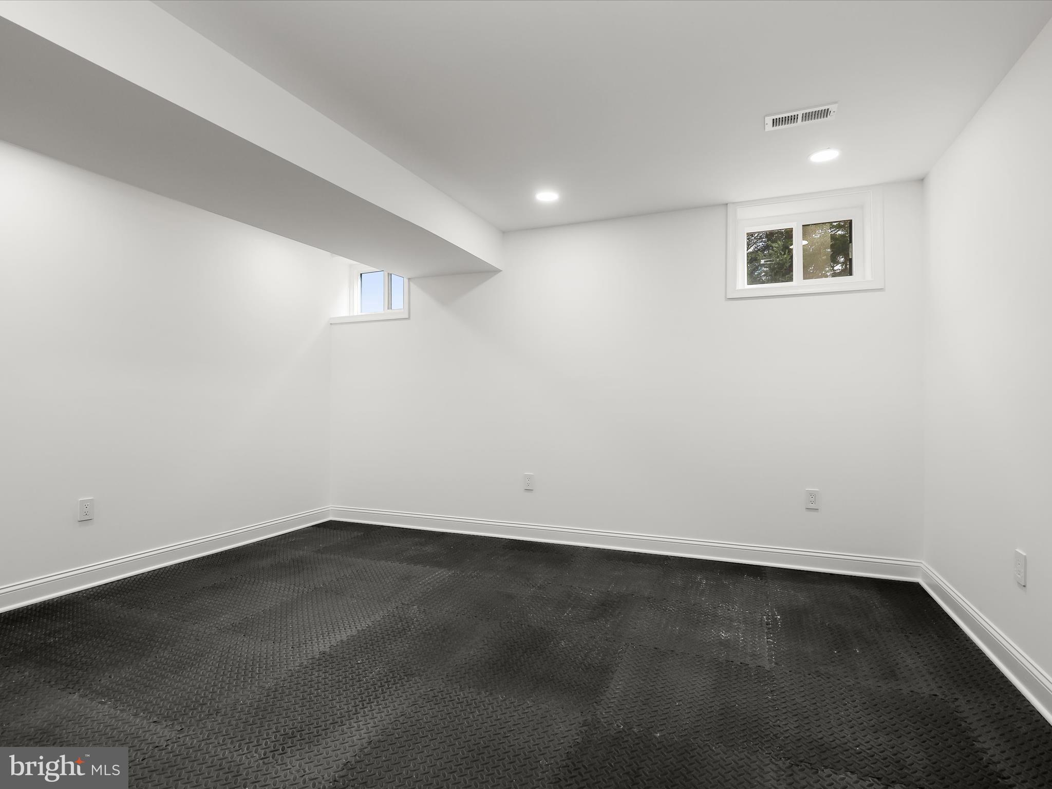 12413 Dover Road Reisterstown, MD 21136 - Photo 50 of 62 Sixth Bedroom