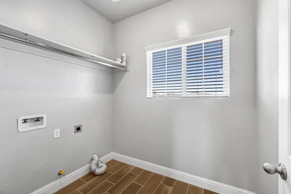 $525,000 | 4158 Duncan Avenue, Clovis, CA 93619