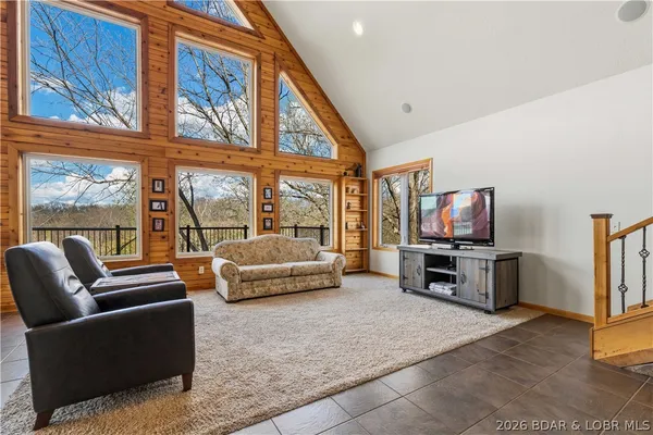 $659,900 | 22 Great Escapes Lane, Camdenton, MO 65020