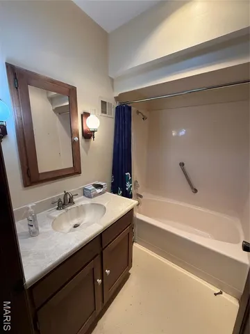 $180,000 | 115 Sharon Drive, Montgomery City, MO 63361