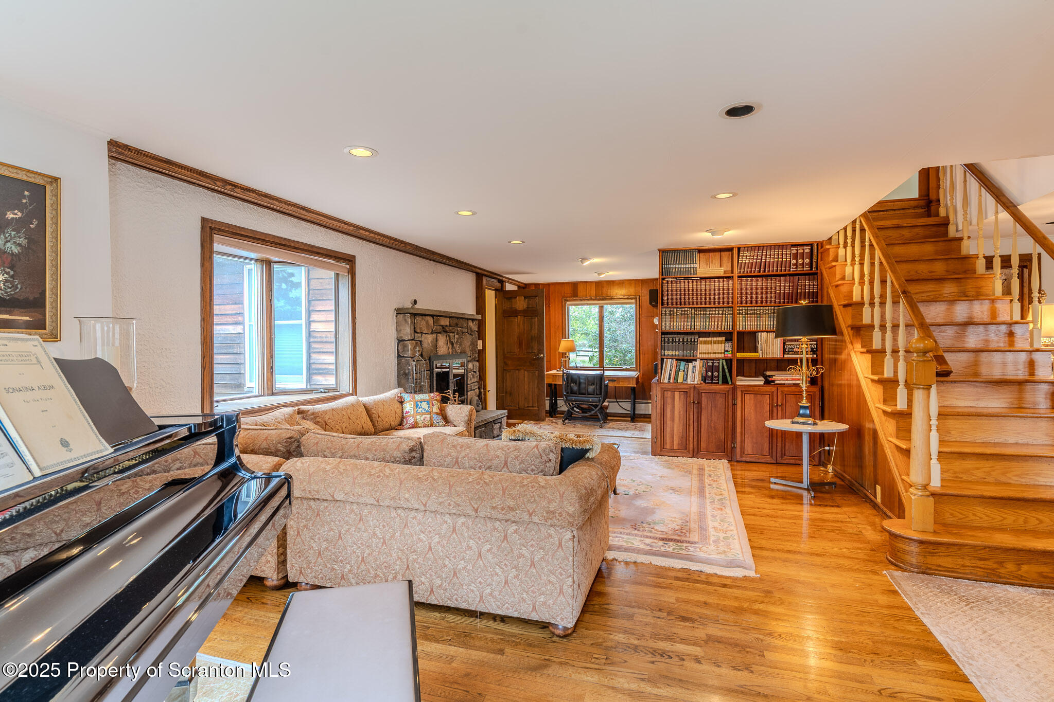 105 Grimms Road Honesdale, PA 18431 - Photo 44 of 107 Main House living room
