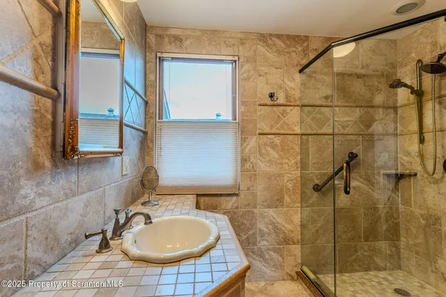 $1,700,000 | 105 Grimms Road, Honesdale, PA 18431