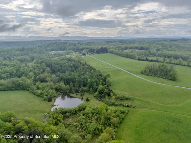$1,700,000 | 105 Grimms Road, Honesdale, PA 18431